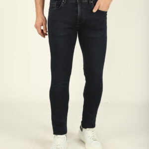 DonkerBlauw_Jeans_01-1.jpg